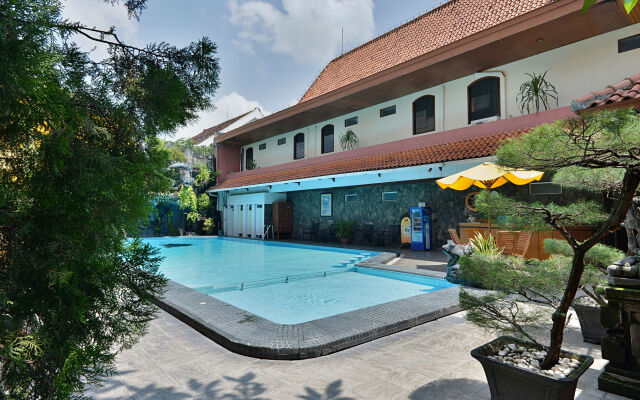 ZEN Rooms Jogja Cendrawasih