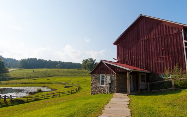 Inn at Tyler Hill