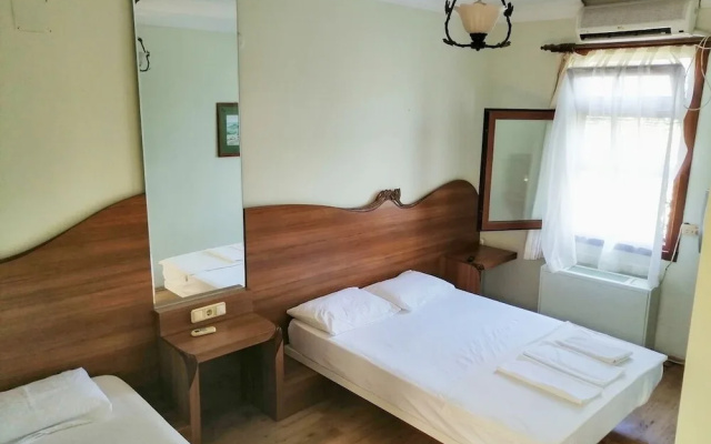 Assos Büyük Yildizsaray Otel