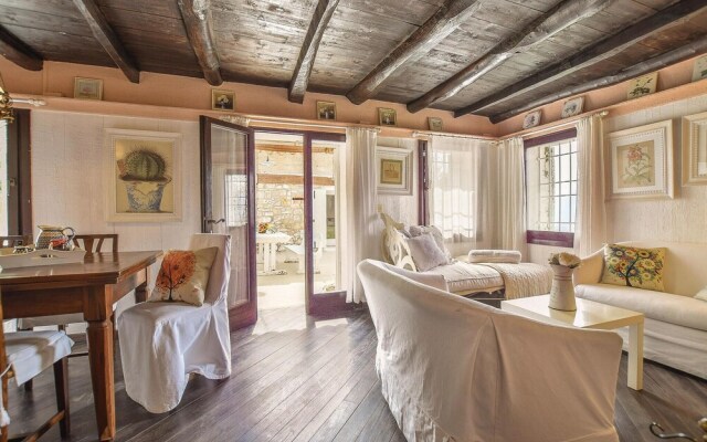 Stunning Home in Tarzo With 2 Bedrooms, Sauna and Wifi