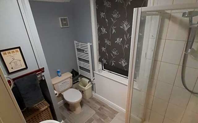 Caversham Lodge