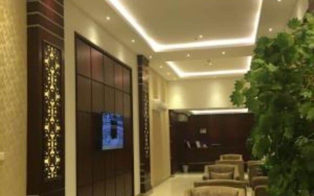 Raha Suites