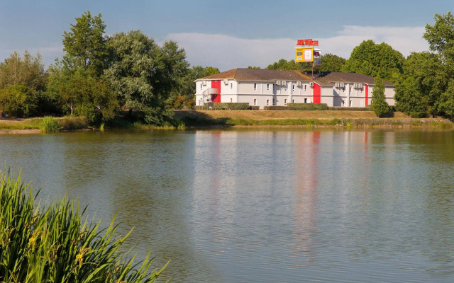 The Originals Access, Hôtel Bordeaux Lac