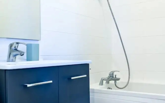 Charming Studio Near Louvres