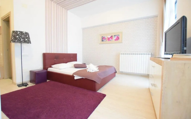 Uptown Residence Apartments