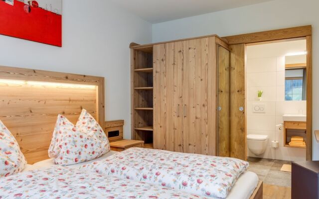 Exquisite Holiday Home Near Ski Area in KÃ¶nigsleiten