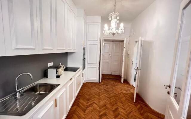 AB Ljubljana - Breg Apartments