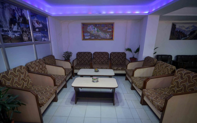 OYO 789 Hotel Shivam Plaza