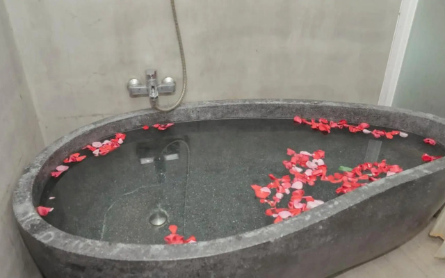 Monsoon Bassac Hotel