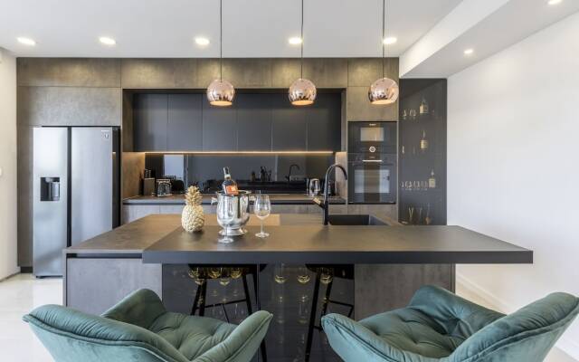 Carmen - 2 Bedroom Apartment - Downtown
