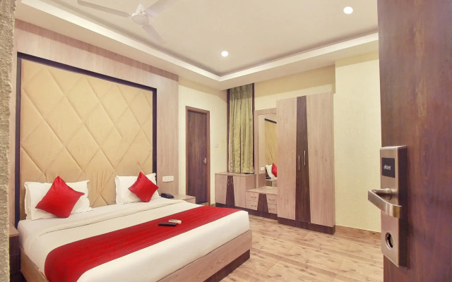 OYO 10222 Hotel Anbu Park