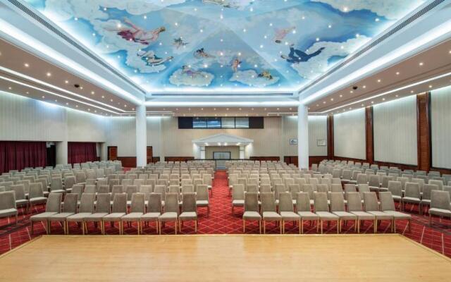 Pine Bay Holiday Resort