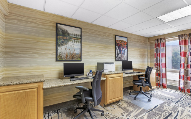 Best Western Holiday Lodge