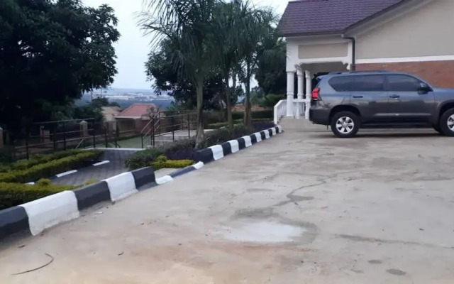 Airport Hill Guest House