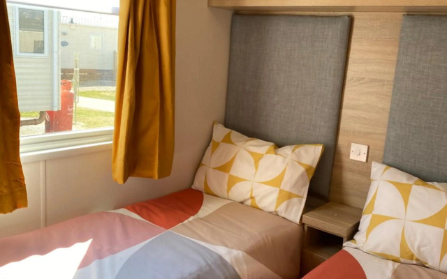 Beachfront Lodge, Lossiemouth Bay