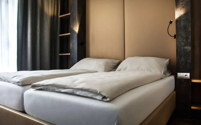 Hotel Rocket Rooms Velden