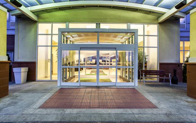 Holiday Inn Louisville Airport - Fair/Expo by IHG