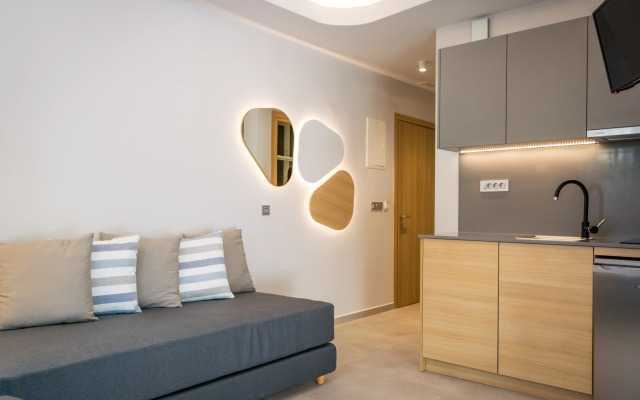 Evdokia Suites