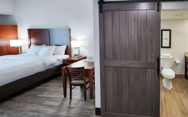 Comfort Suites Baymeadows Near Butler Blvd