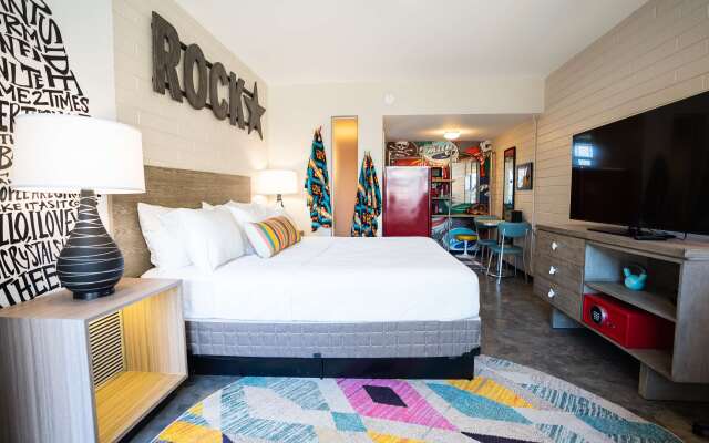 Egyptian Motor Hotel, Bw Signature Collection