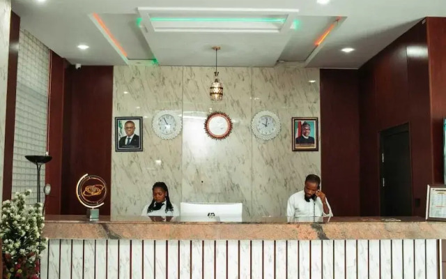De Bay Lux Hotel and suits