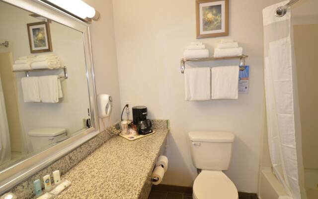 Quality Inn Alexis Rd