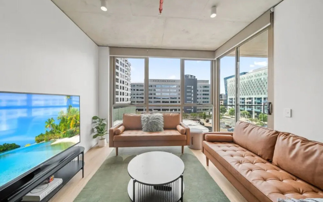 Bright 2-bed Apartment With Gym, BBQ & Pool Access
