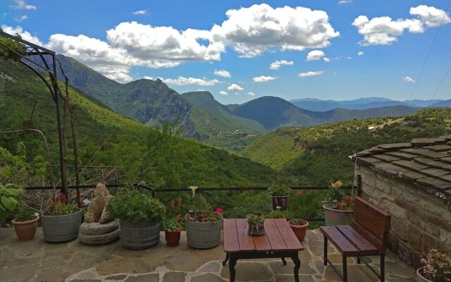 Guesthouse IRO
