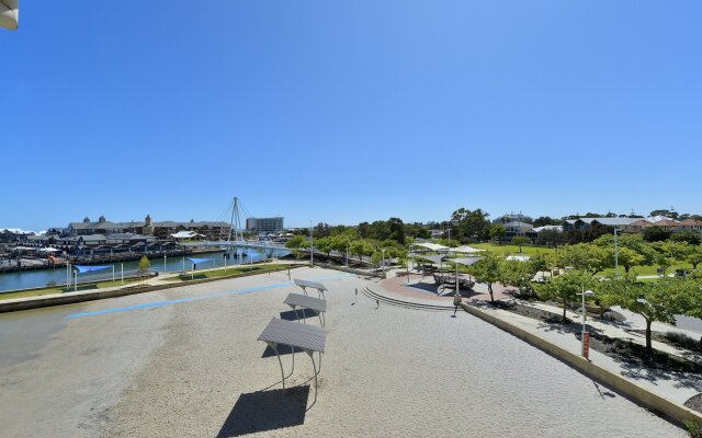 Dolphin Quay Apartments