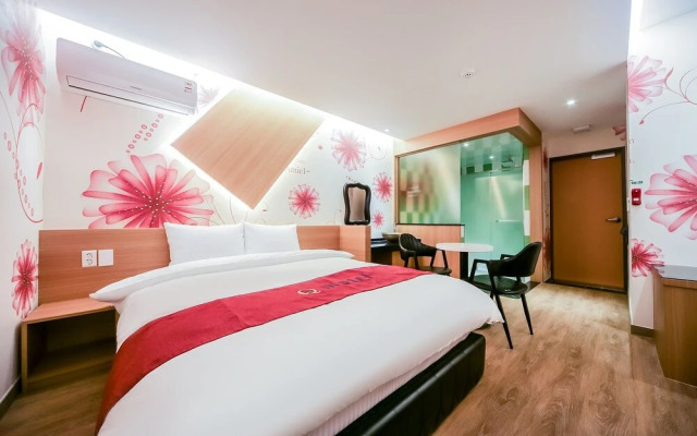 Chilgok Q Motel