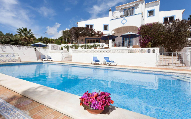 Quinta Bonita Luxury Boutique Hotel