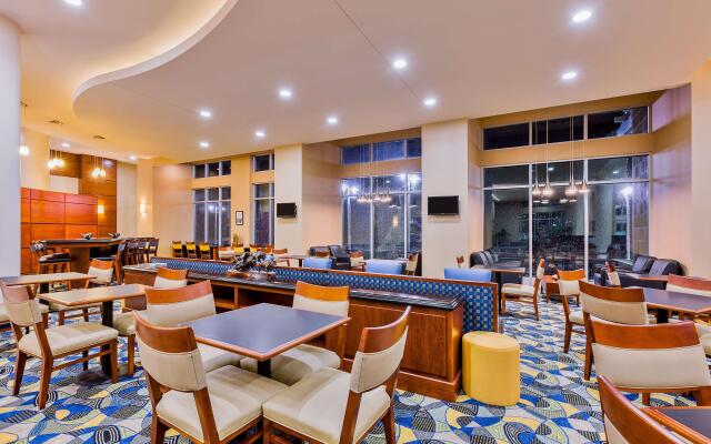 Hampton Inn & Suites Downtown Owensboro/Waterfront