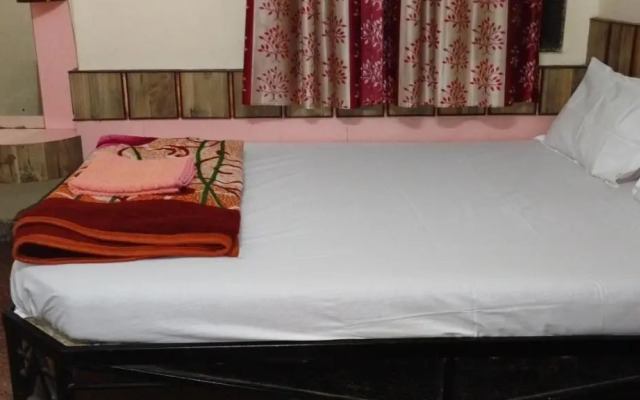 Sai Seva Hotel