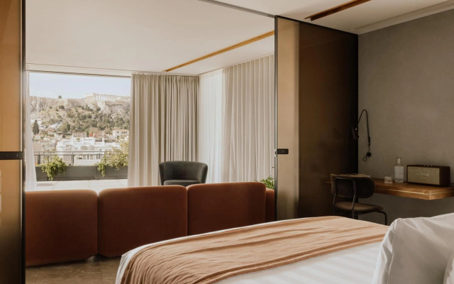Perianth Hotel