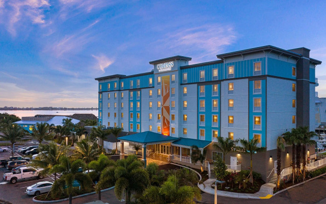 Compass Hotel by Margaritaville Anna Maria Sound