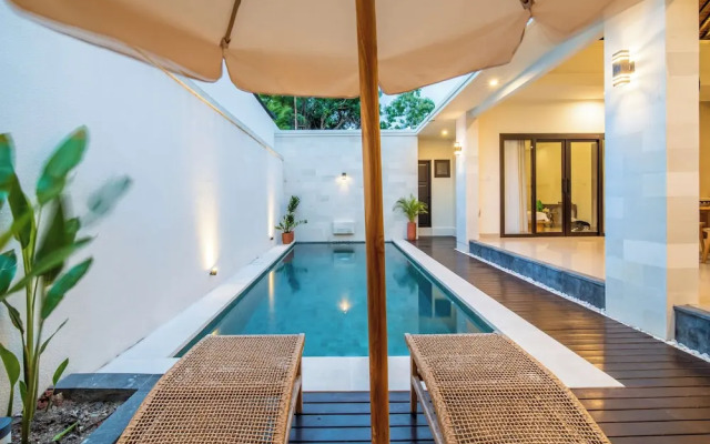 Calmaan Villa By Betterplace