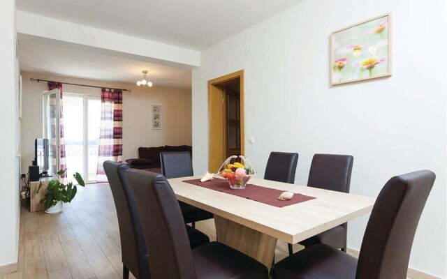 Nice Home in Prizba With Wifi and 4 Bedrooms