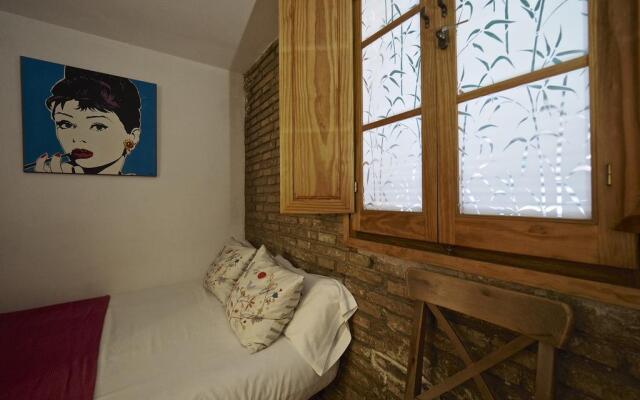 Suites4days Les Corts House