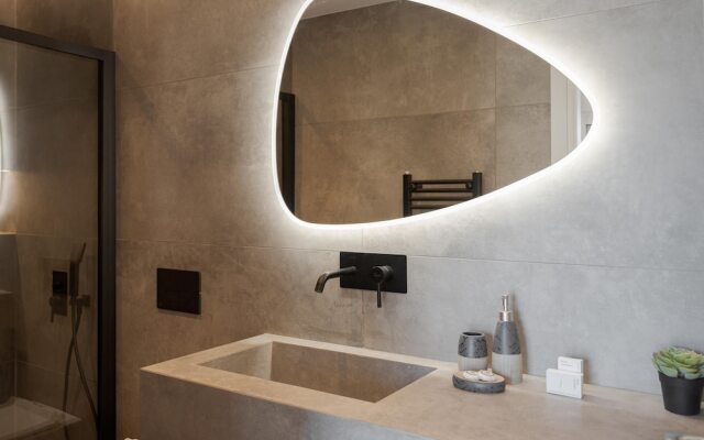 Athenian Riviera Seaside Suite