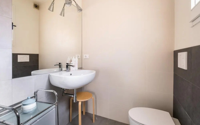 Appartamento al Pratello nel Cuore Pulsante Della Citt