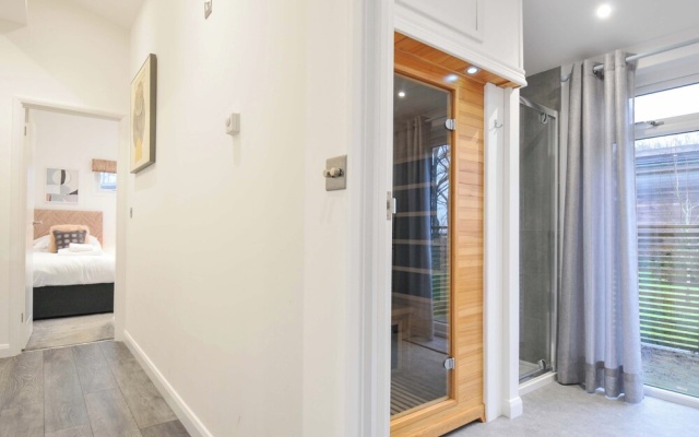 20 Meadow Retreat