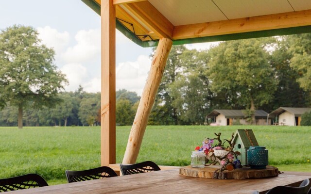 Tent Lodge With Dishwasher in Twente