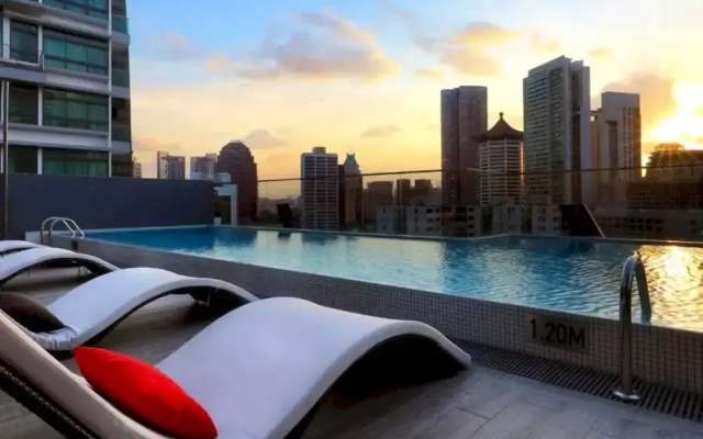 Beautiful 1 Bedroom Apt Prime Location in Singapore
