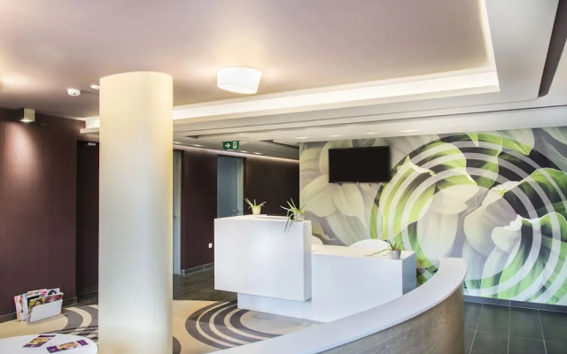 Aura Hotel - Adults Only
