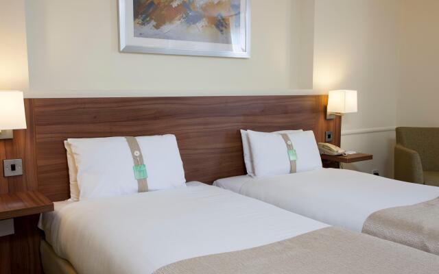 Holiday Inn Leeds Wakefield M1 Jct.40 by IHG