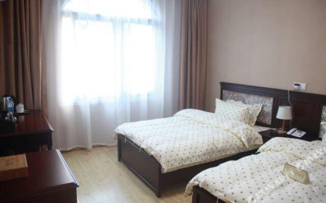 Peace Hotel