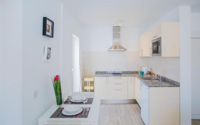 Flower Beach Suite 6