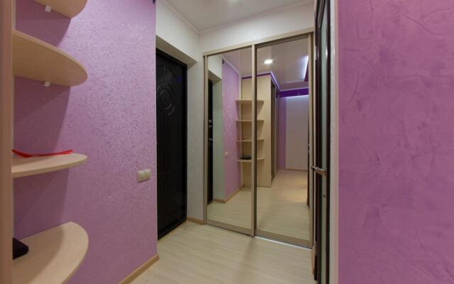 InnHome Apartments (ИннХоум) на улице Свободы 100