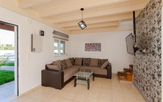 Elladas Villas with Pool at Kolympia!