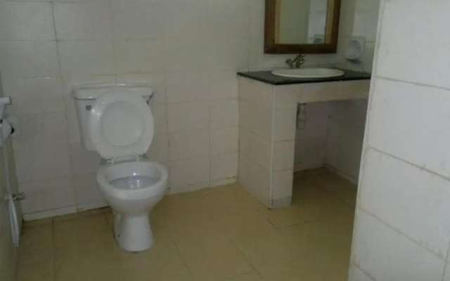Glory Holiday Resort